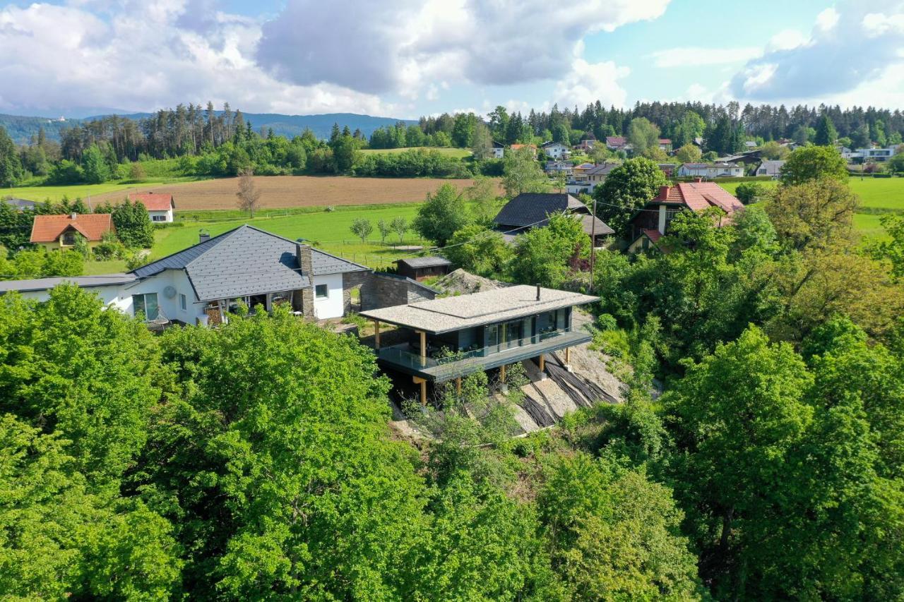 Modernes Ferienhaus Mit Panoramablick Rosegg Extérieur photo
