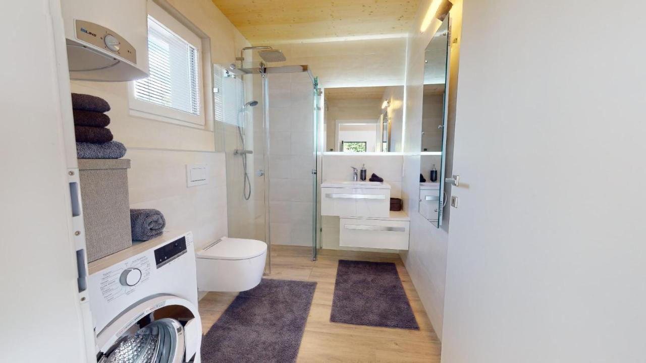Modernes Ferienhaus Mit Panoramablick Rosegg Extérieur photo
